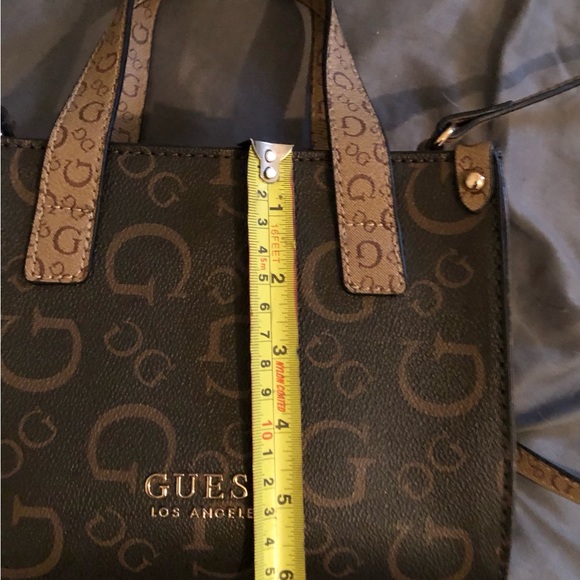 NWOT Guess bag & wallet bundle! FINAL PRICE REDUCTION. - Picture 10 of 10